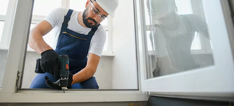Replace Broken Window Pane in Lealman, FL