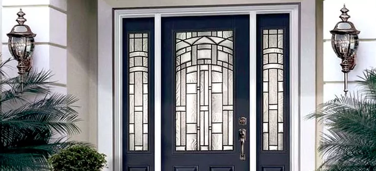 Craftsman Entry Door in Lealman, FL