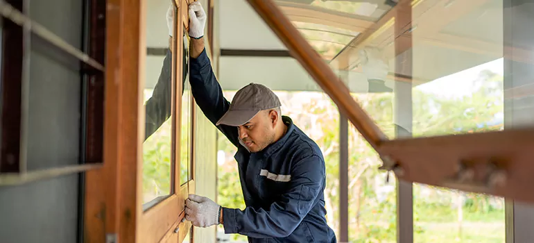 Double Hung Vinyl Window Sash Replacement in Lealman, FL
